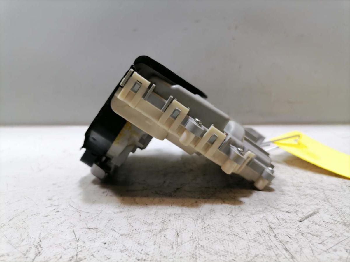 Porsche Macan original T&uuml;rschloss hinten rechts Bj.2015